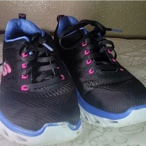 Skechers Women's Glide-Step Sport - Fresh Charm sneaker size 7